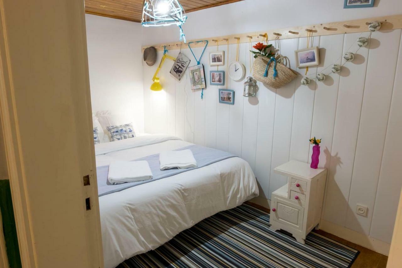 Amalia's Doll House Apartment *